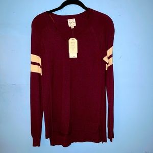 Brand New (NWT) Plum High-Low Sweater Size Small